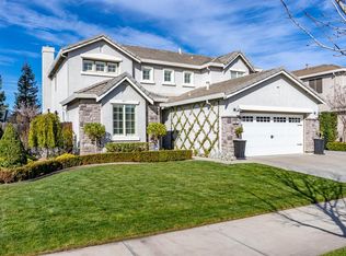 291 E Wind Dr, Ripon, CA 95366