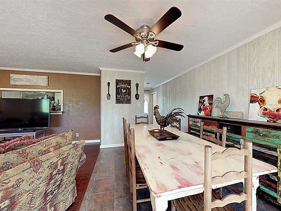 5th image of 74 Tanglewood Dr