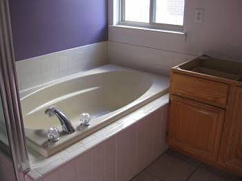 4th image of 24285 Helene Dr
