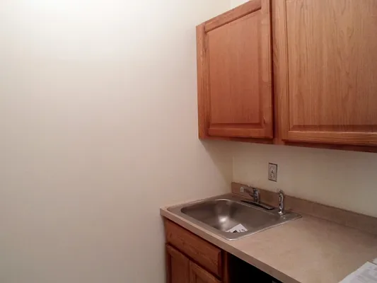 Sold by Manhattan Network Inc. | media 38