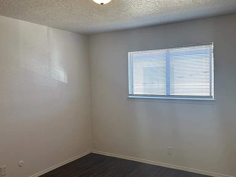 905 Nakomis Dr NE #3 — Photo 11