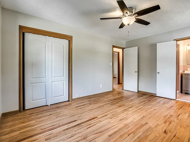 908 Birch Dr — Photo 17