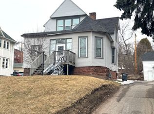 1821 E 1st St, Duluth, MN 55812