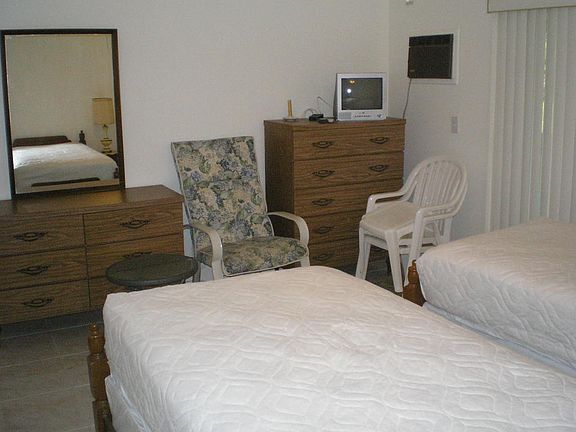 4th image of 50 Norwich C #50