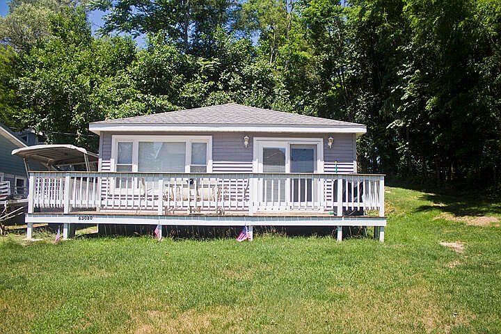 1st image of 63080 Lakeshore Dr