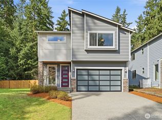 16005 74th Avenue NE, Kenmore, WA