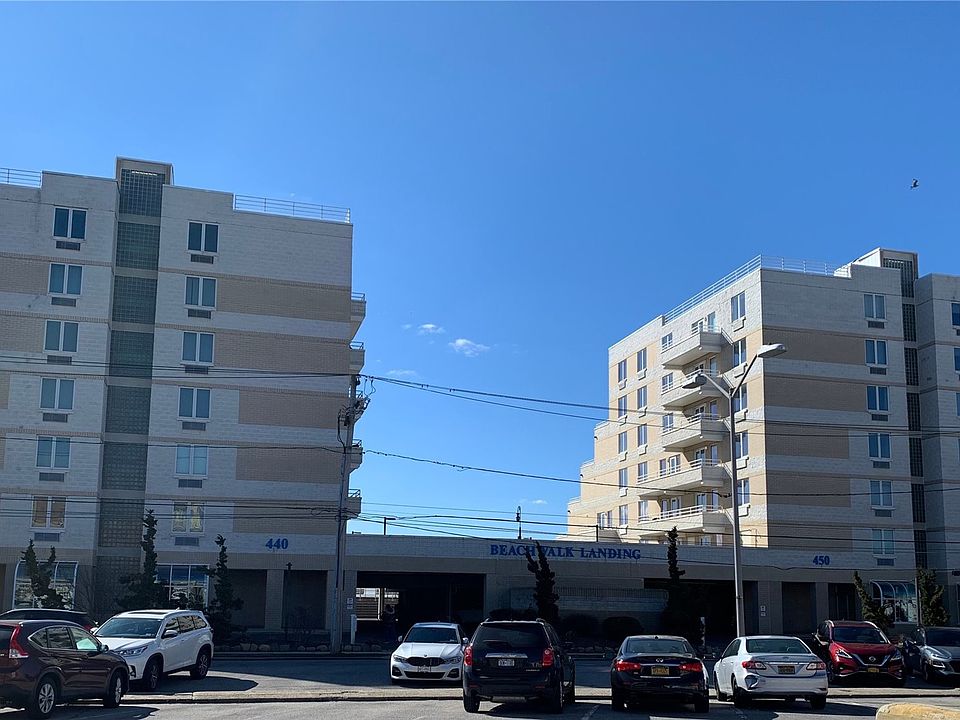 1st image of 450 W Broadway APT 3E
