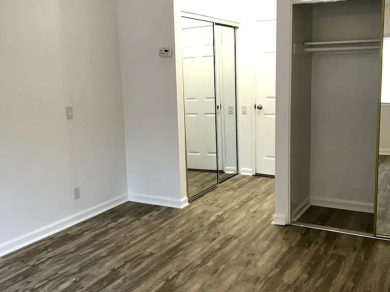 Villa Platinum Apartments — Photo 28