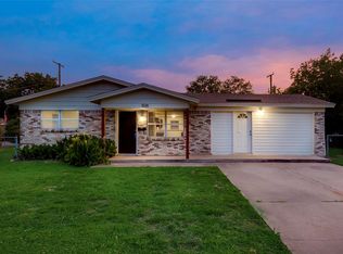 508 S Hampshire St, Saginaw, TX 76179