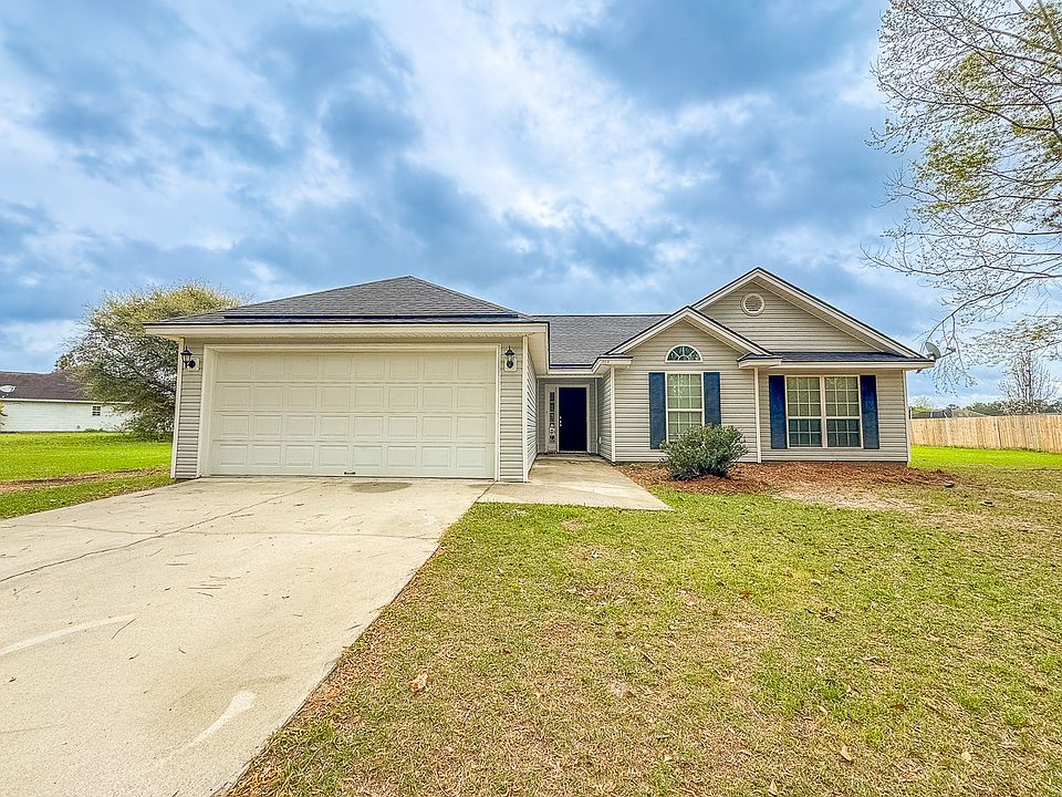 1st image of 304 Brina Rd