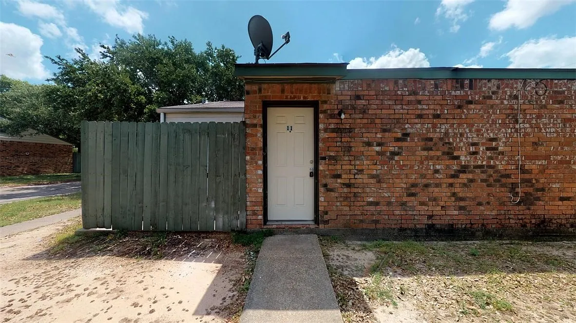 1 bed, 1.0 bath, 515 sqft, $700 — Photo 1