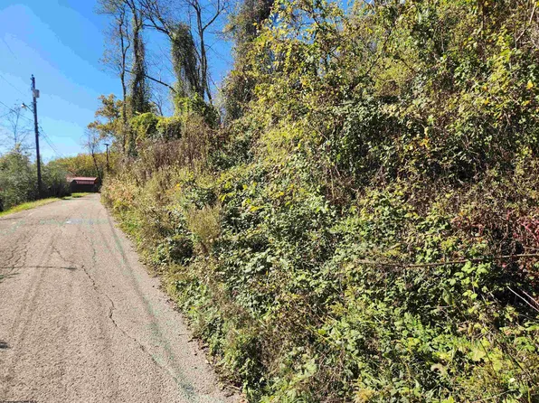 Warner St, Clarksburg, WV 26301