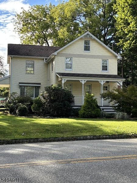 1st image of 47 River Rd