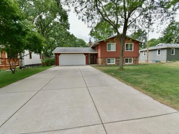 306 3rd St N, Sartell, MN 56377