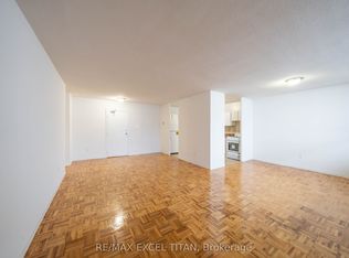 5 Glamorgan Ave #802, Toronto, ON M1P 4P1