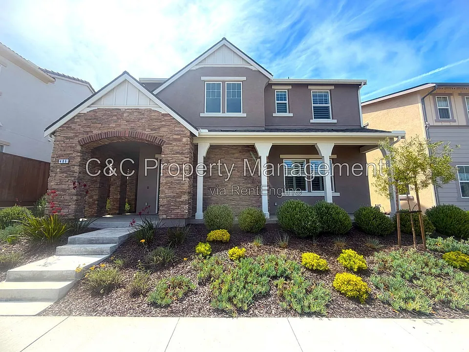 486 Lassen Way
