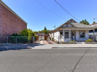 519 Adams St, Santa Rosa, CA 95401