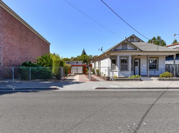 519 Adams Street, Santa Rosa, CA 95401