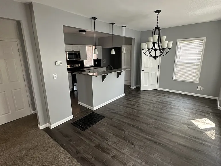 2805 Park Ave — Photo 5