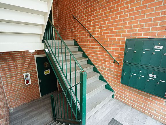 3rd image of 806 College Ln #G
