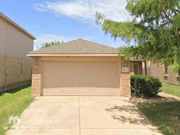 8829 Valley River Dr, Fort Worth, TX 76244