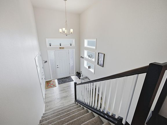 5th image of 2551 72nd Ave S