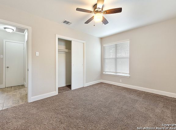 4th image of 4410 Neer Ave