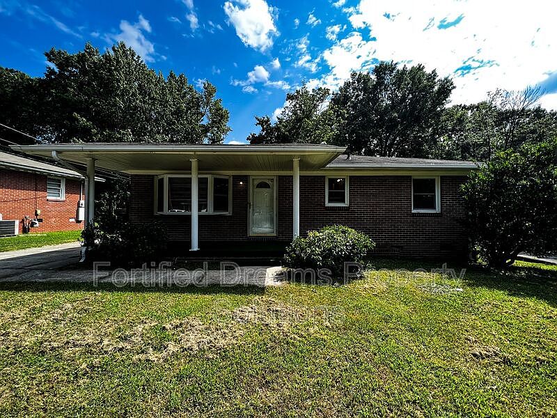 1st image of 1908 Rayston Dr