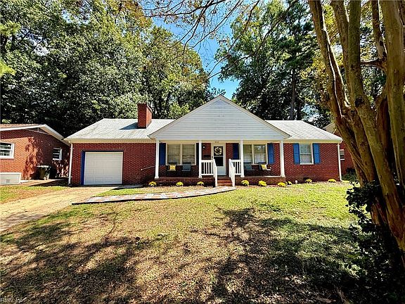 2nd image of 432 Eastwood Dr