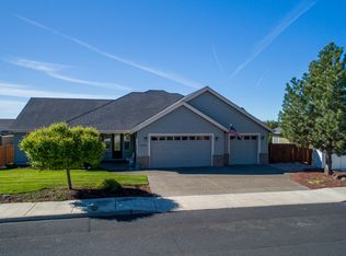 3338 SW 35th St, Redmond, OR 97756