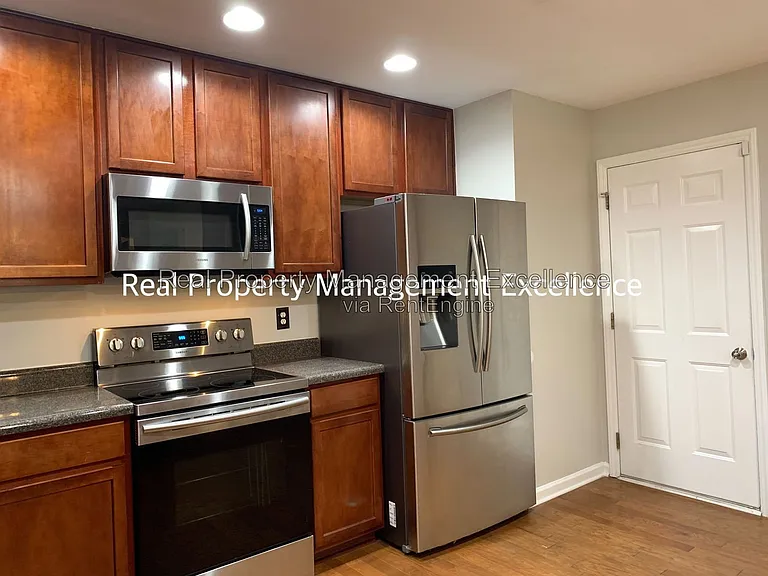 3214 Geary Trl — Photo 32