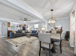 3916 Woodside AVE, FORT MYERS, FL 33916