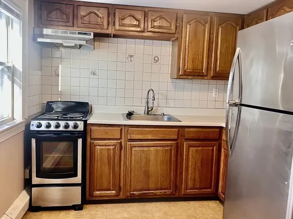 37 Bickford Ave #1, Revere, MA 02151