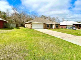 6915 Fort Deposit Dr, Pensacola, FL 32526