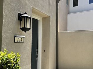224 Follyhatch, Irvine, CA 92618