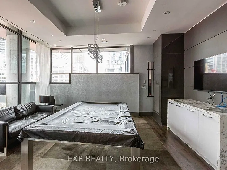 290 Adelaide St W #2503 — Photo 6