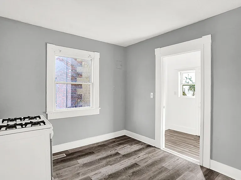 1020 N Rural St — Photo 13