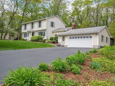 127 Catamount Rd, Tewksbury, MA, 01876