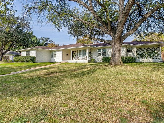 3rd image of 3772 Arroyo Rd