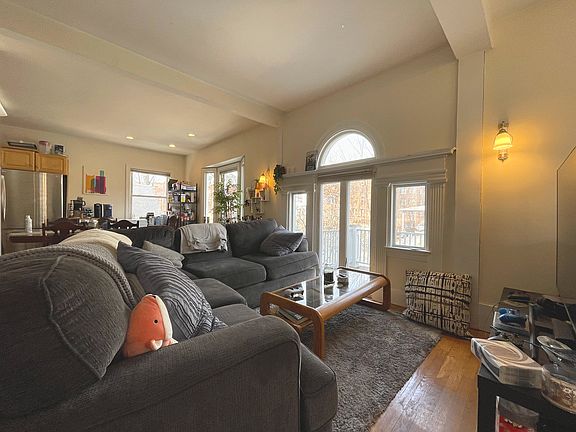 2nd image of 66 Englewood Ave #2A