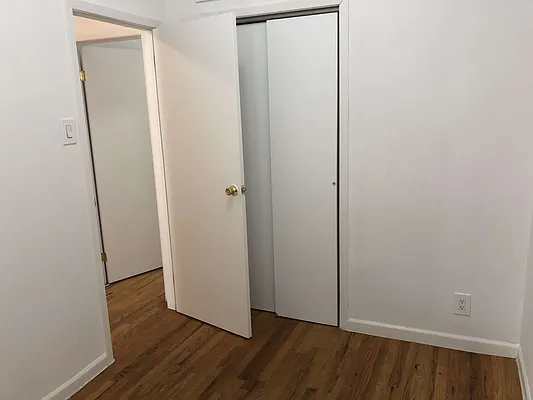 Rented by GreenVill Real Estate LLC | media 26