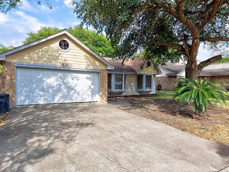 5102 Parsley St — Photo 3