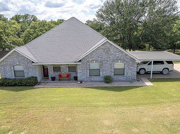 1st image of 349 County Road 568