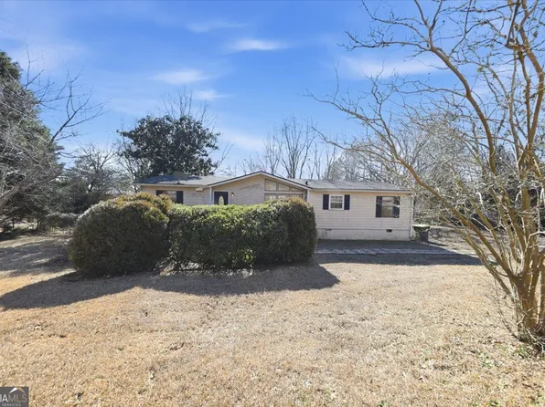 2415 Hi Roc Rd NE, Conyers, GA 30012