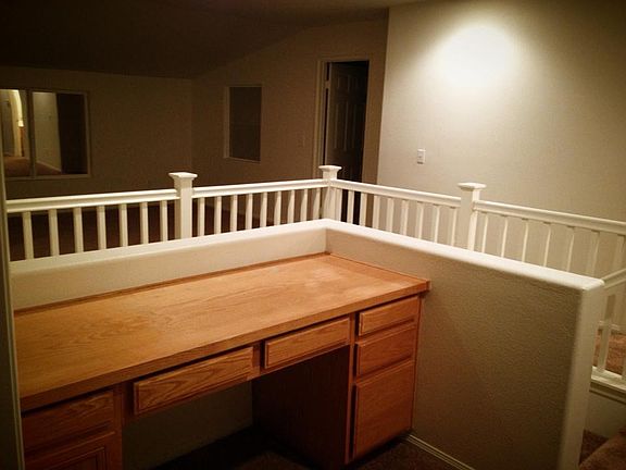 5th image of 23573 Elizabeth Ln