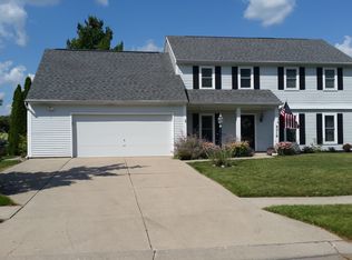 9016 Smokey Hill Pl, Fort Wayne, IN 46804