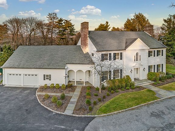 3rd image of 10 Morris Ln