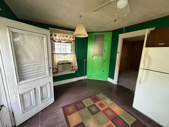 4th image of 280 S 2nd St
