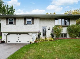 1274 Carlson Lake Ln, Eagan, MN 55123