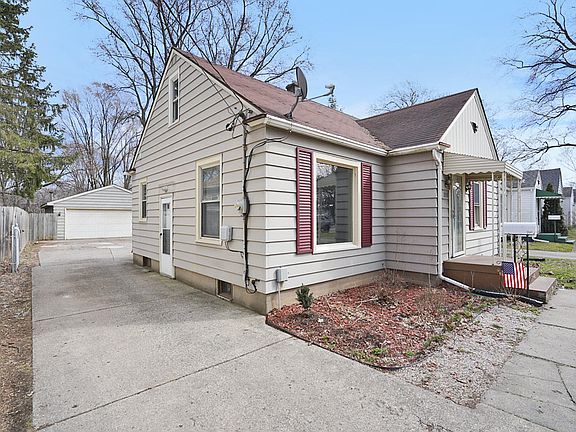3rd image of 2918 Union Ave SE